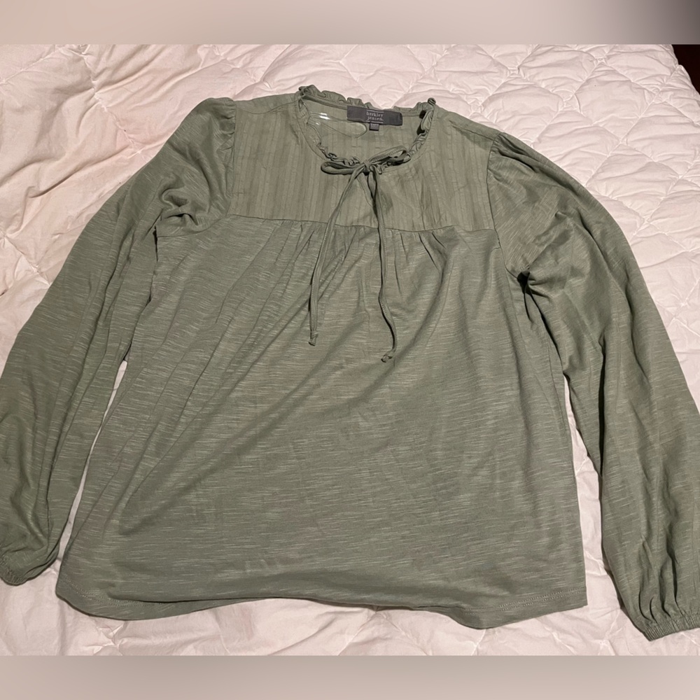 Long Sleeve Relaxed Fit olive green top